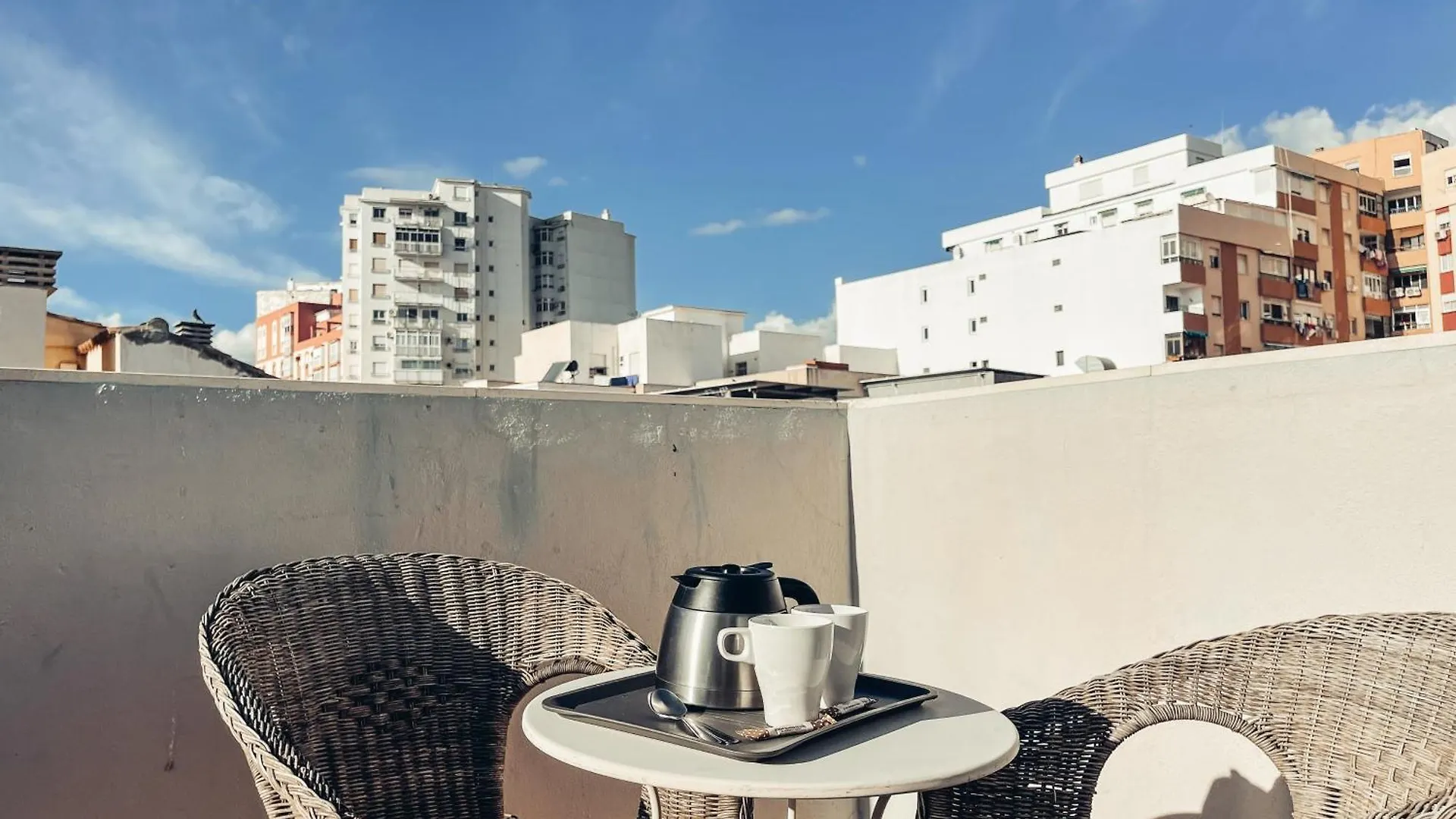 Panoramic Rooftop Duplex Retreat Heart Of Málaga